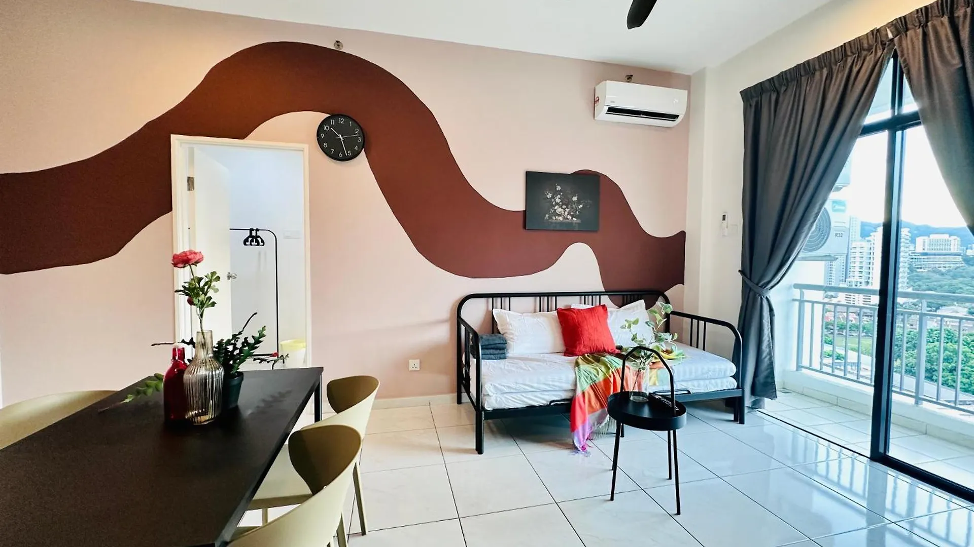 Апартаменты New The Sun Homestay At Sg Nibong Nearby Queensbay Or Pisa Or Ftz Bayan Lepas Heng