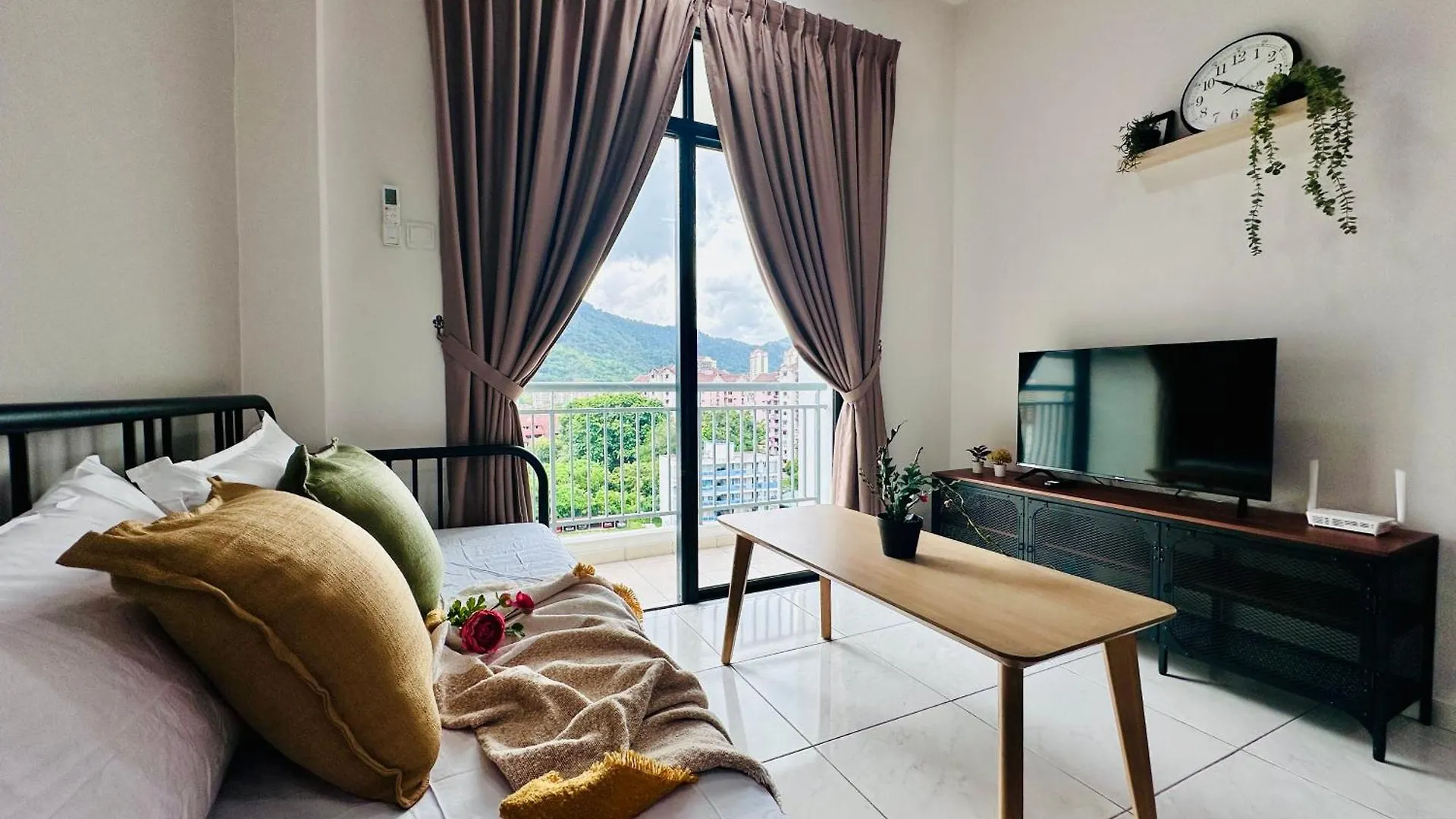 Апартаменты New The Sun Homestay At Sg Nibong Nearby Queensbay Or Pisa Or Ftz Bayan Lepas Heng
