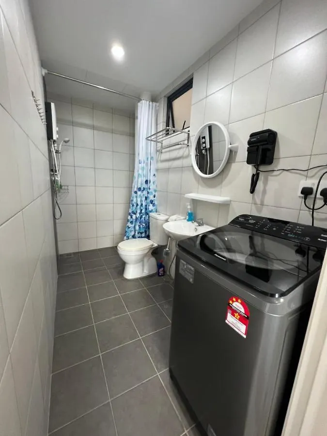 New The Sun Homestay At Sg Nibong Nearby Queensbay Or Pisa Or Ftz Bayan Lepas Heng Apartment
