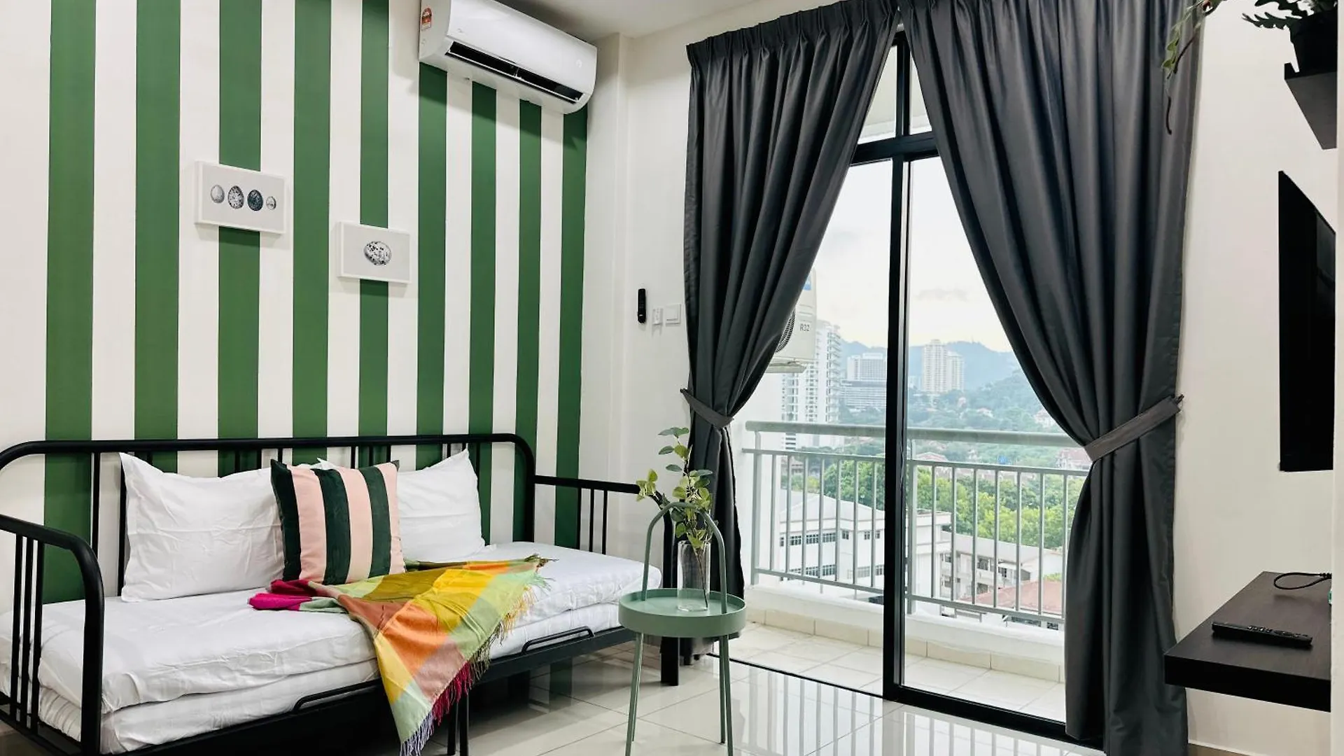 New The Sun Homestay At Sg Nibong Nearby Queensbay Or Pisa Or Ftz Bayan Lepas Heng Malaysia