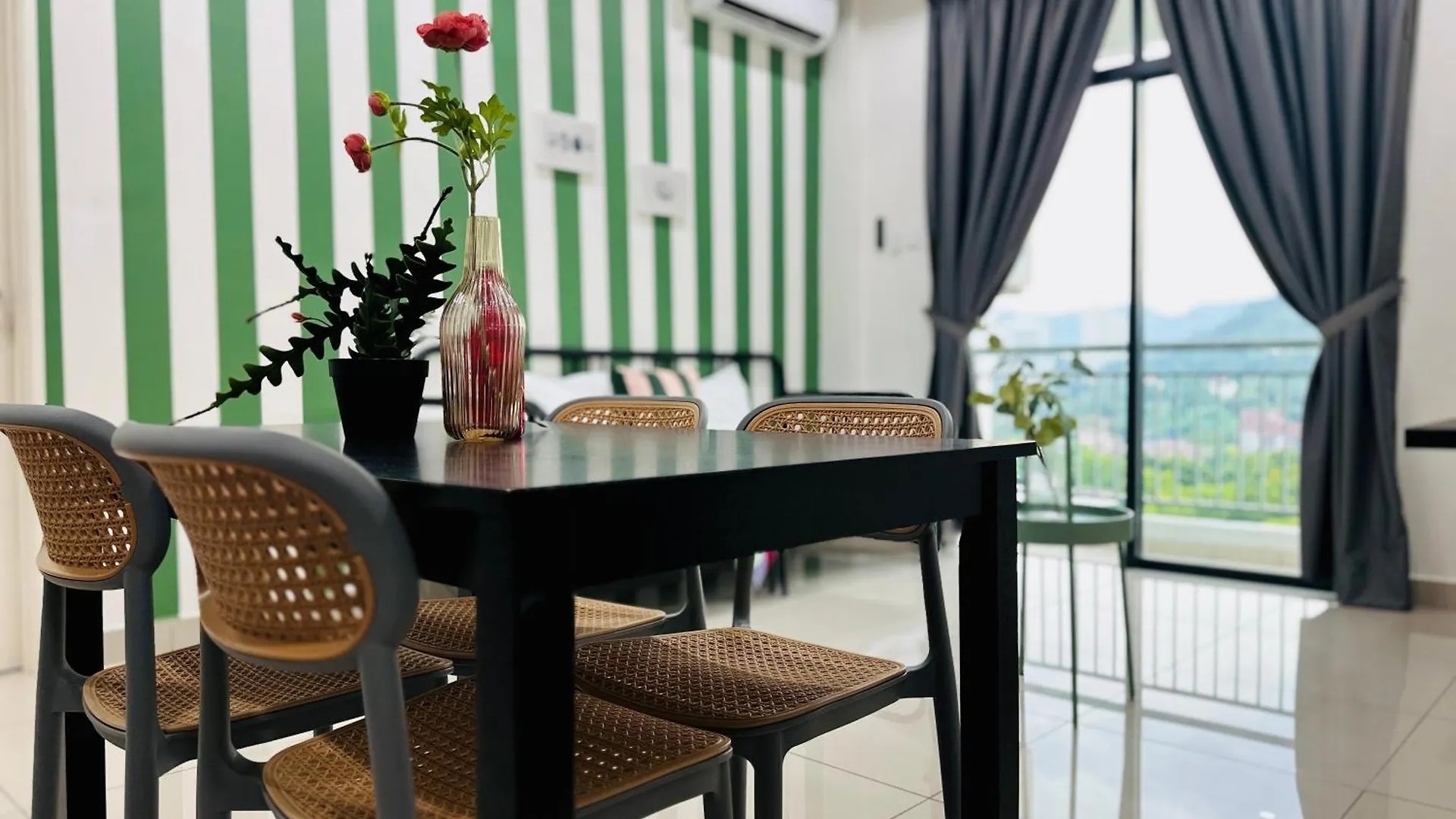 New The Sun Homestay At Sg Nibong Nearby Queensbay Or Pisa Or Ftz Bayan Lepas Heng