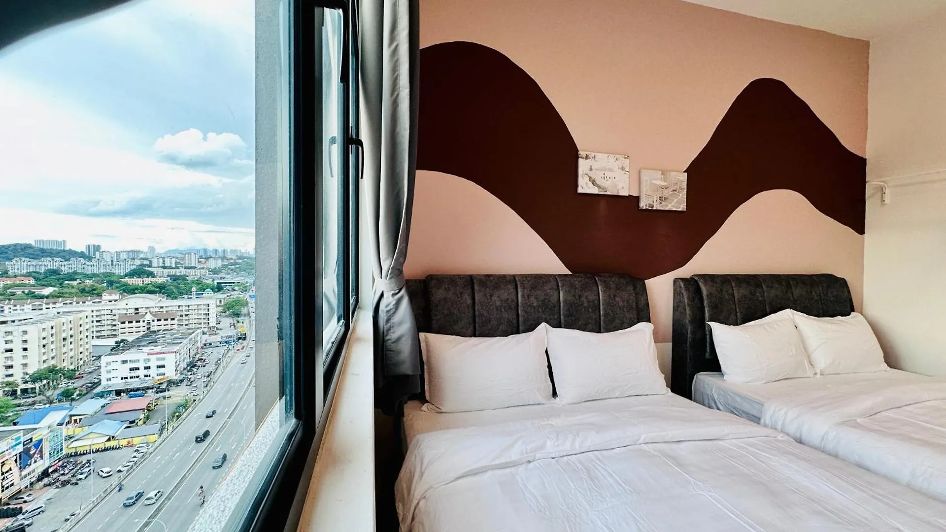 New The Sun Homestay At Sg Nibong Nearby Queensbay Or Pisa Or Ftz Bayan Lepas Heng Apartment