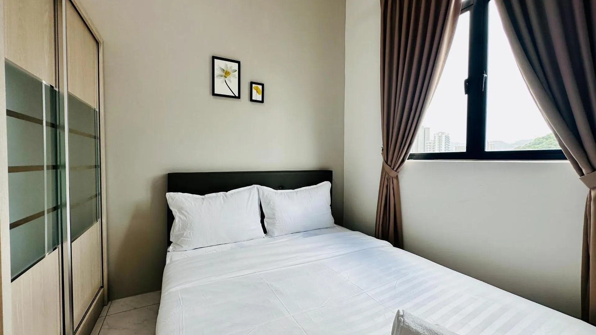 New The Sun Homestay At Sg Nibong Nearby Queensbay Or Pisa Or Ftz Bayan Lepas Heng 0*,