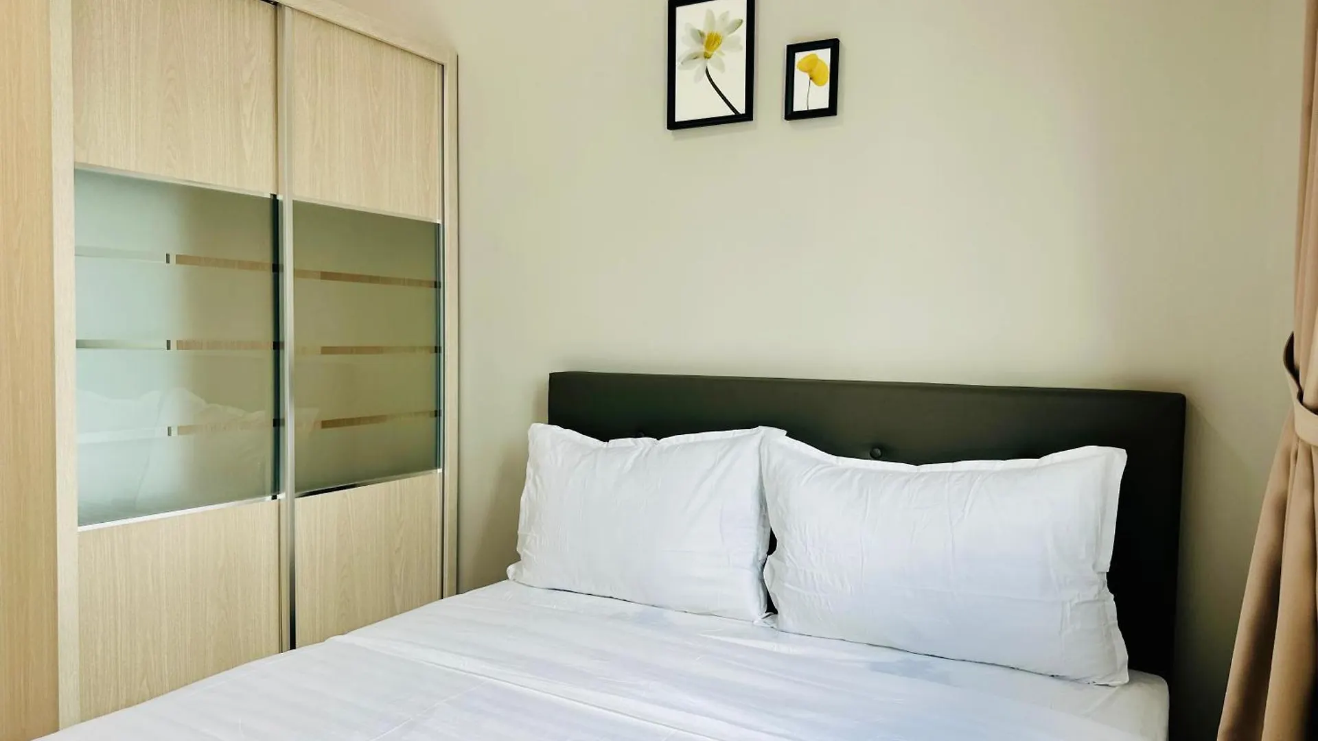 Apartment New The Sun Homestay At Sg Nibong Nearby Queensbay Or Pisa Or Ftz Bayan Lepas Heng Malaysia