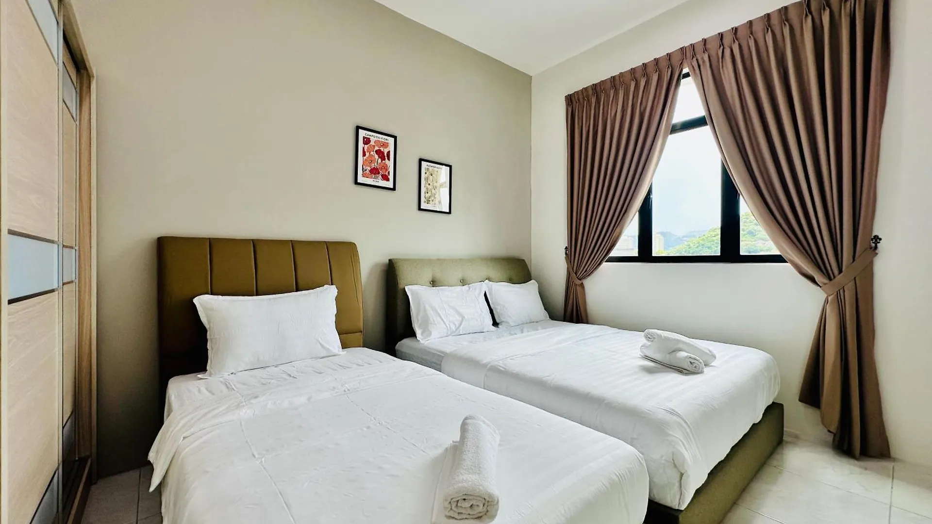 New The Sun Homestay At Sg Nibong Nearby Queensbay Or Pisa Or Ftz Bayan Lepas Heng Apartment